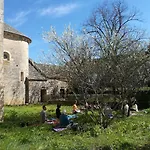 La Maison Des Pelerins Inn